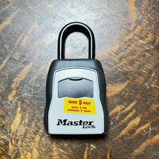 Master Lock Portable Lock Box Combination Dial Realtor Lock Model 5400D (5623)