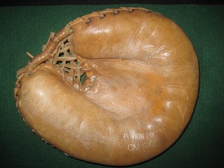 Vintage (and rare) Ted Sykes baseball catcher's mitt / glove