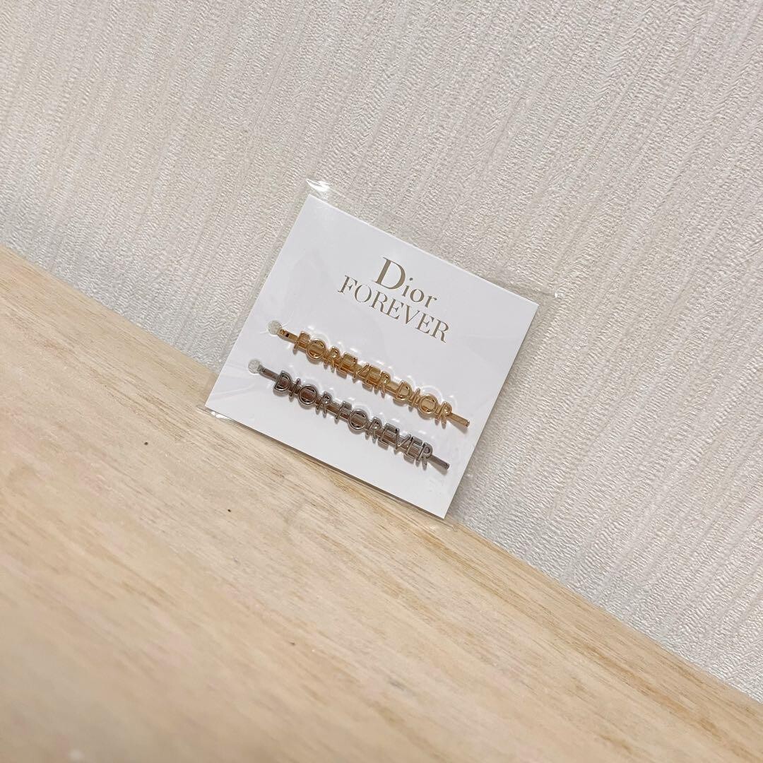 Dior Hair Clip Set | Gold & Silver “Forever Dior” Barrettes | New on Card Dior Novelty Hairpin Gold Silver | eBay main image 3