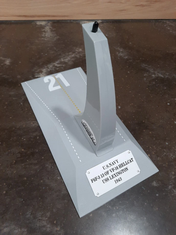 GEARBOX 美国海军 F6F-3 OF VF-16 HELLCAT CV 21 飞行甲板 仅支架 — 第 2/4 张图片