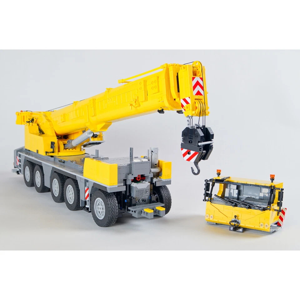 MOC: Remote controlled LTM 1250-5.1 Crane with Power Functions 4599 Pieces - Image 3 of 4