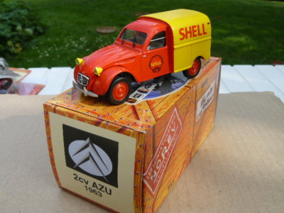 CAMION CITROEN T 55 / T55 CITERNE BP GARAGE MODERNE 1/43 NEUF sous blister