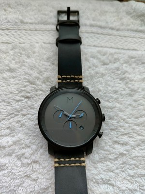 MVMT Herrenuhr Chronograph Datum Farbe gunmetal schwarz Stoppuhr 5ATM