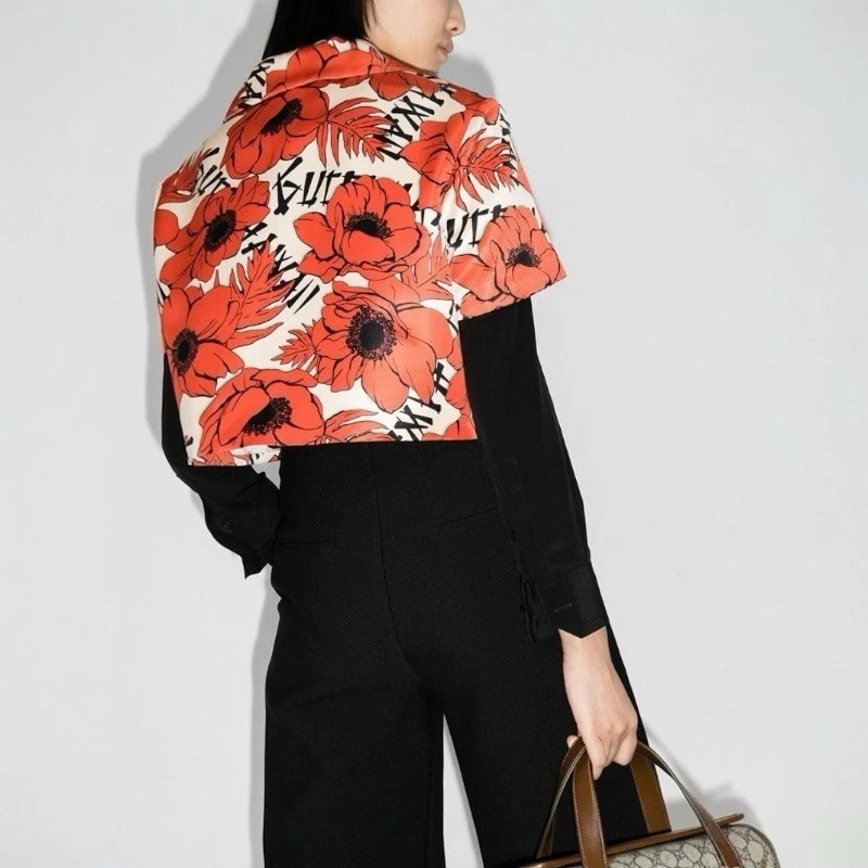 Giacca Gucci papaveri volanti stampa seta duchessa IT38 nuova con etichetta