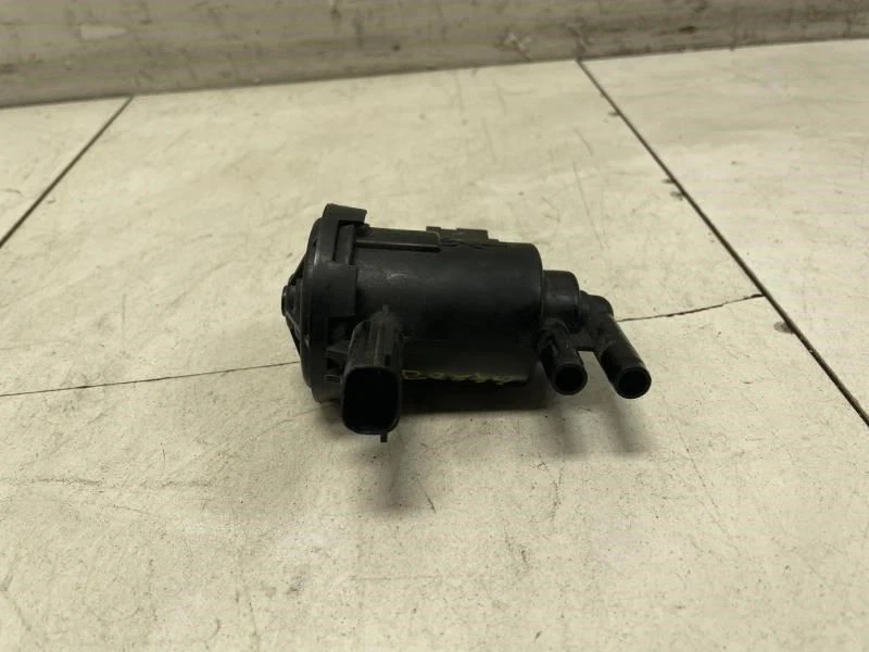 2004 JEEP LIBERTY FUEL VAPOR CANISTER PURGE VALVE OEM+ - Image 3 of 4