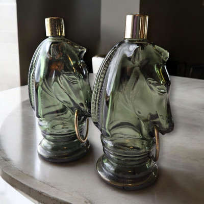 2 VTG Avon Green Trojan Horse Head Chess Piece EMPTY Glass Decanters Collectible