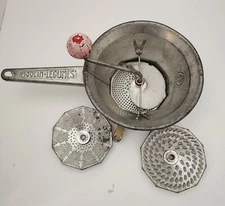 Vintage Moulin-Legumes Rotary Food Mill #1 3- Disks Made in France Red Handle RA