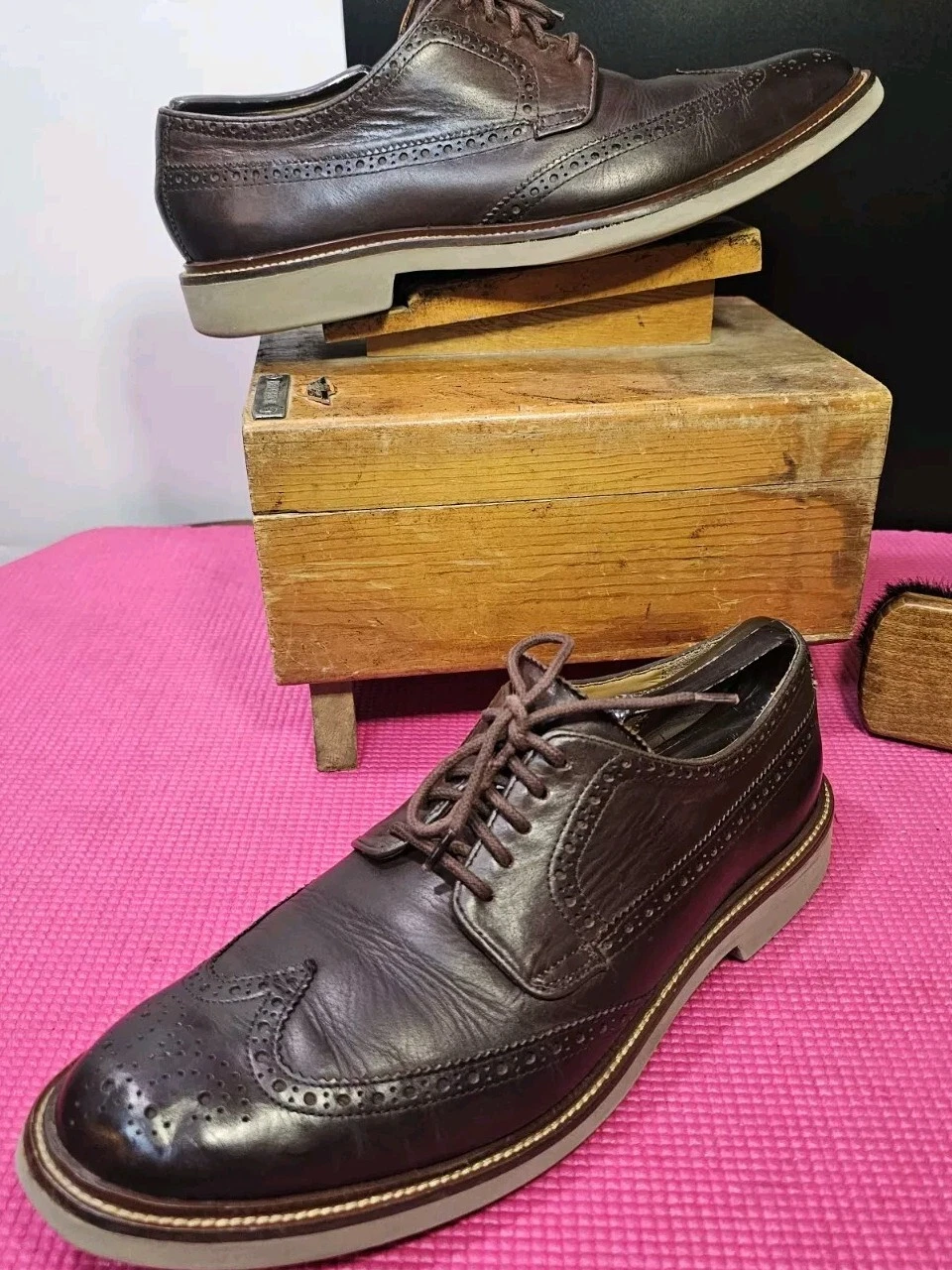 Cole Haan Mens Wing Tip Dress Shoes Sz 12M Chocolate Brown Leather Derbys C23835