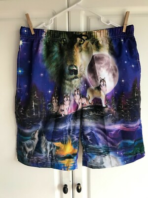 NEW Men's Wolf Design Shorts Size Large Elastic Waist No Lining Multicolor