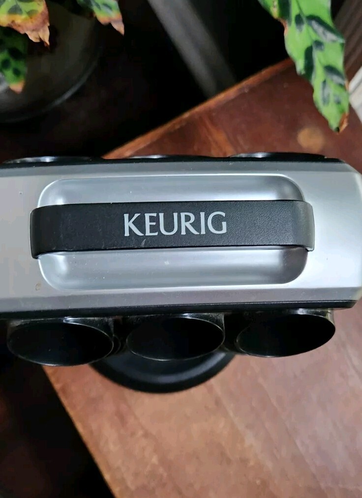 Keurig K Cup Spinning Carousel 30 Coffee Pod Holder Storage Tower Organizer