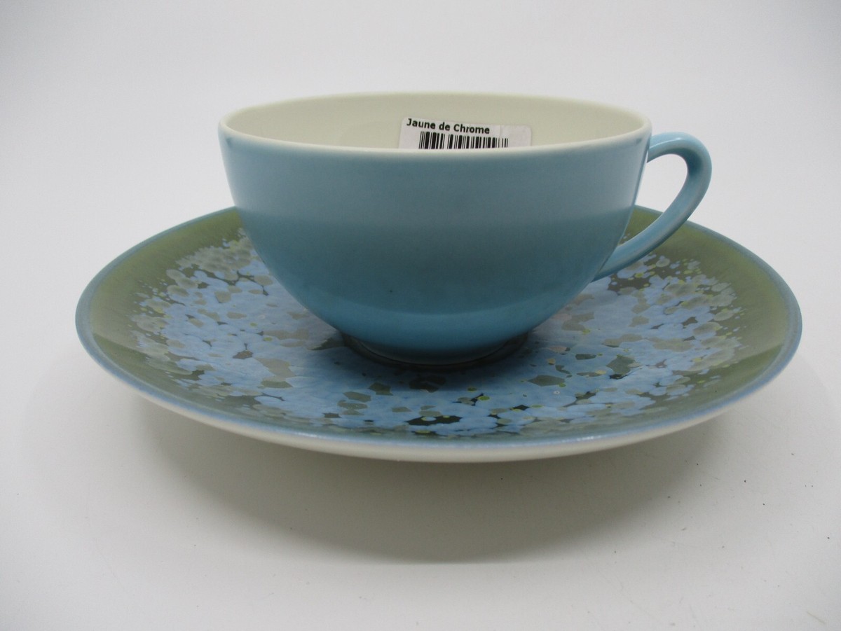 JAUNE DE CHROME NYMPHEA CUP & SAUCER - 2 1/4