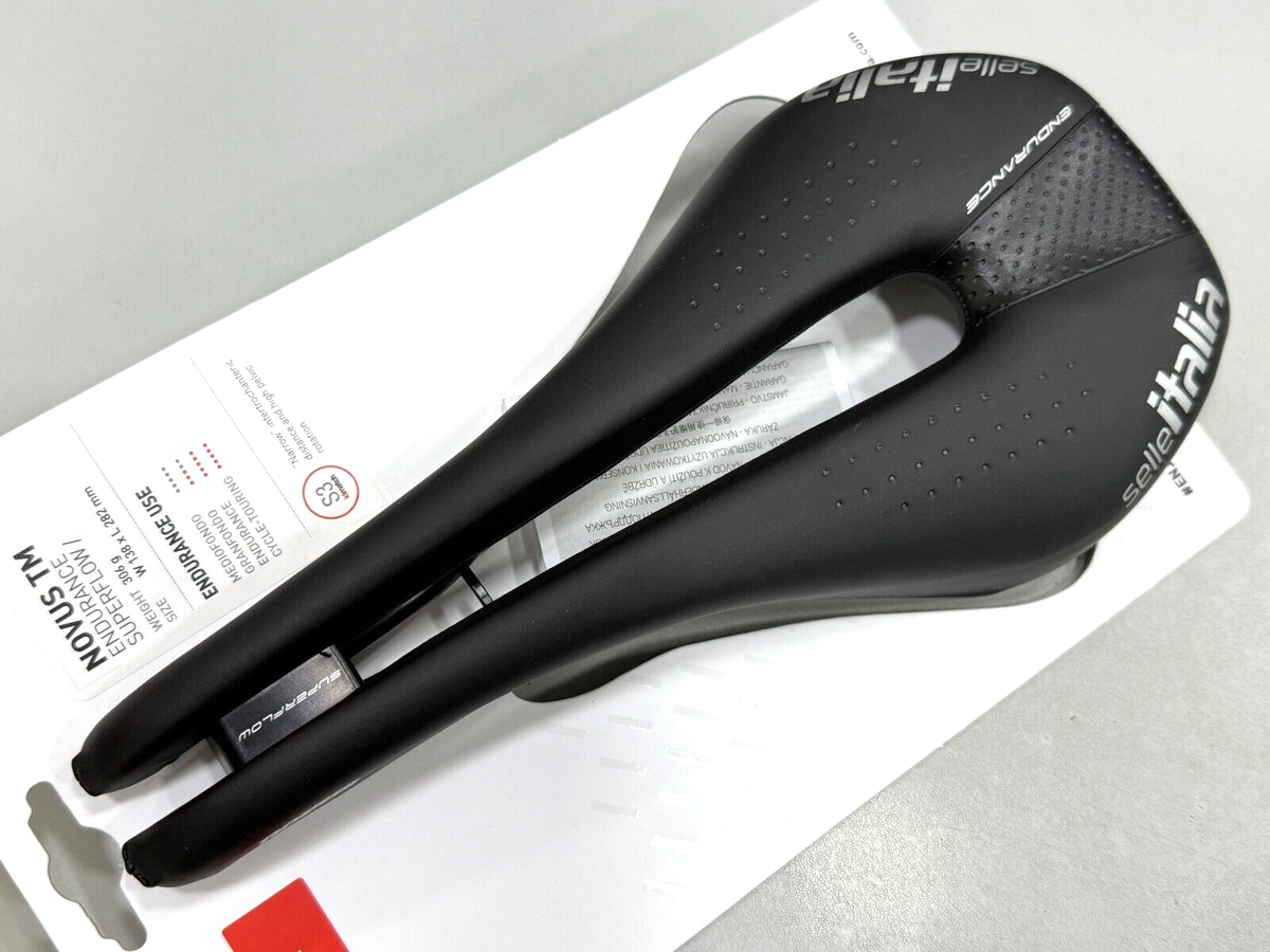 Selle Italia Novus Endurance TM Superflow Manganese Rail Saddle S3