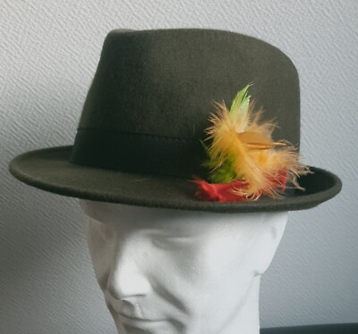 Wollhut Bossalino Schnitt / Farbe OlivKleiner Rand. Made Italy Größe 59