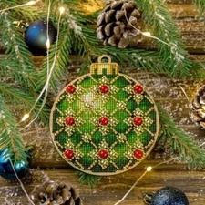 Wonderland Crafts Cross-stitch kit on wood FLW-007