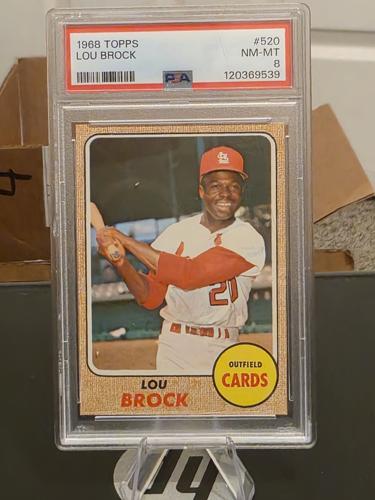 1968 TOPPS LOU BROCK #520 PSA GRADE 8 