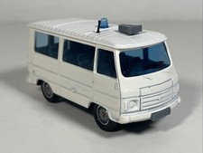 Camion Peugeot D4A Quiralu – Échelle 1/43 – France – Occasion