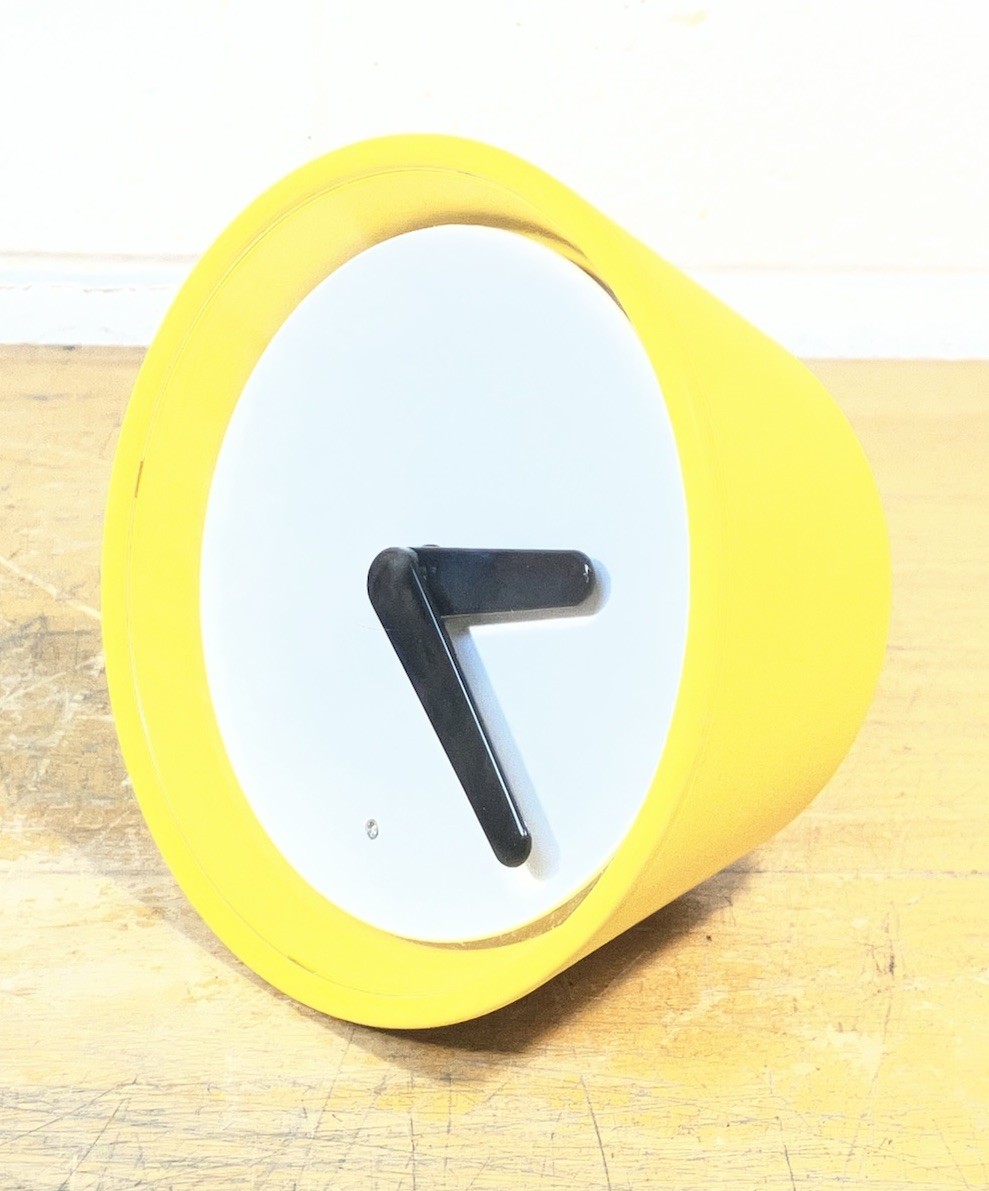 IKEA STOLPA Henrik Preutz Design Yellow Rubber Table Clock Silent