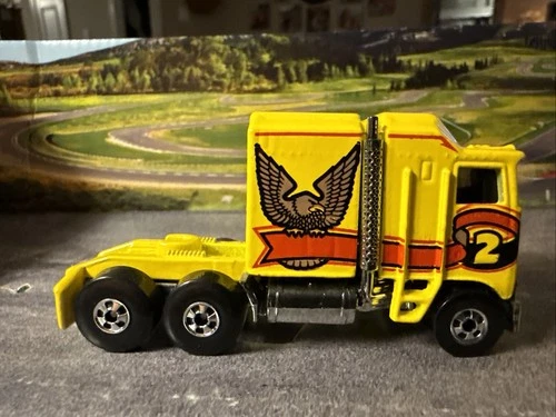 Vintage Hot Wheels Thunder Roller Semi Truck 1982 Eagle Blackwall Big Rigs