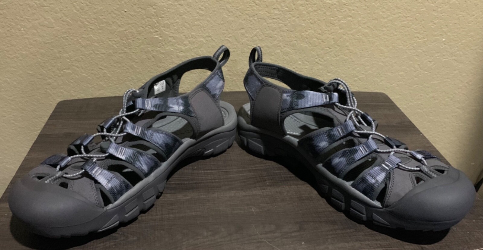 Sandali uomo KEEN Newport H2 punta chiusa acqua escursionismo tintura magnetica cravatta NUOVI taglia 14