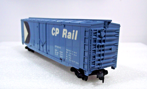 TYCO HO Scale CP Rail Canadian Pacific 50' Plug Door Reefer Box Car #339D - Picture 6 of 9