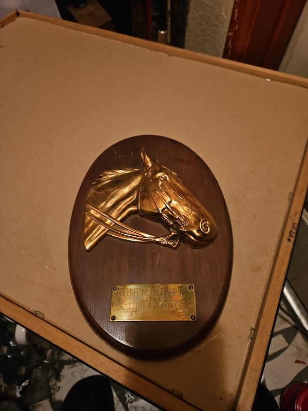 1944 Chief City Saddle Club Inc. Local Pleadure. Plaque 