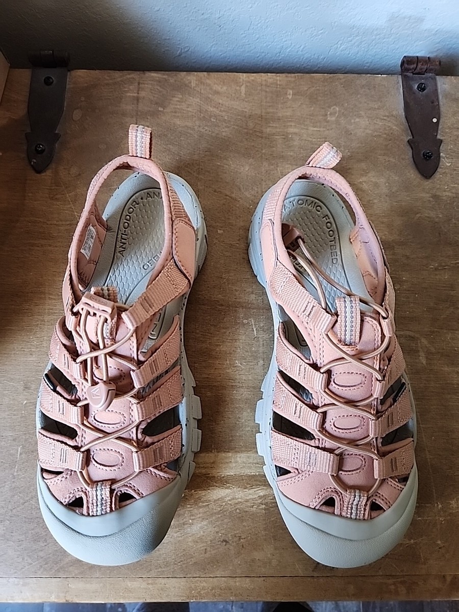 Woman's Sandals KEEN Newport H2, CORK, US