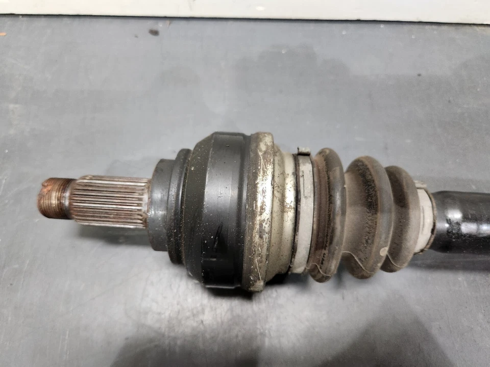 ✅ 15-21 OEM BMW F80 F82 F87 M2 M3 M4 Salida del lado del conductor trasero Medio eje Foto 3 de 4