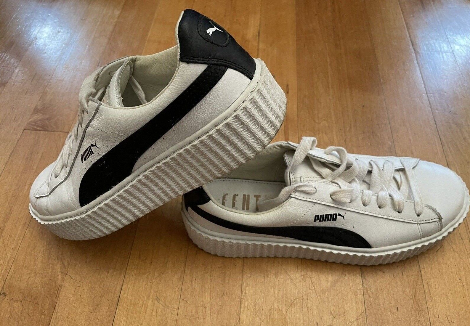 Puma Fenty by Rihanna Women's Size 9 Creeper White Black 364462-01 Puma Fenty by Rihanna Women's Size 9 Creeper White Black 364462-01