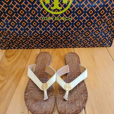 Tory Burch Designer Thora Cream Flip Flops Thongs Sandals Size 9