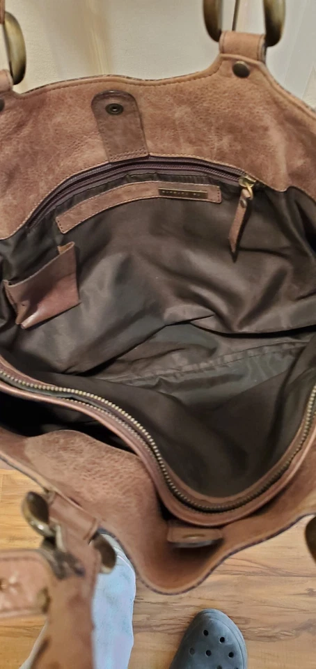 Bolsa de mão Barbara Bui couro marrom motociclista chique preço original 1500 - Imagem 3 de 4