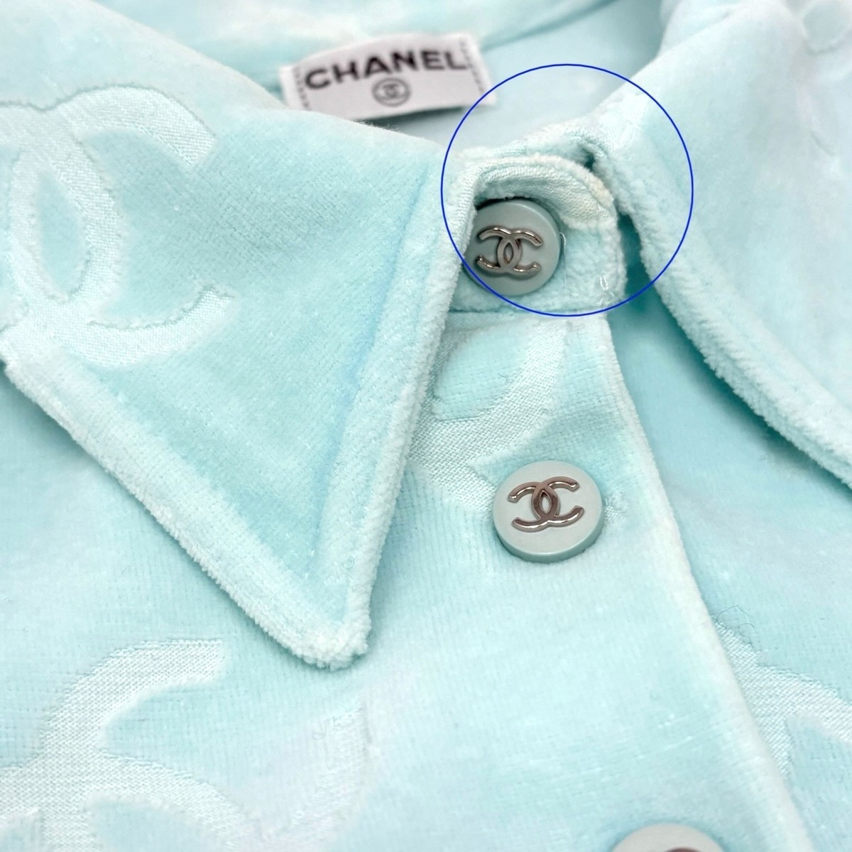 CHANEL Vintage 96A CC Logo Snap Button Velour Shirt Top #38 Light