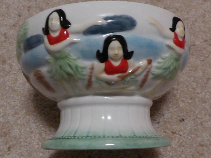 VTG Trader Dick's Tiki Mug Hula Girl Dancers In Excellent Condition