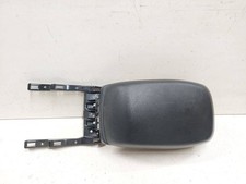 Hyundai i30 2014 Armlehne K0HGD80311 VLU40887