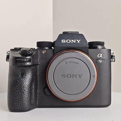 SONY A9 24.2 MP Mirrorless Digital Camera Body only Tested English - 95%New