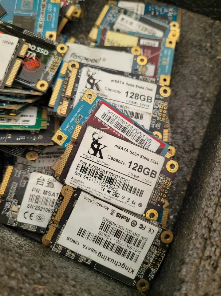 Lot of 10 1.8 in 120GB 128GB SSD MSATA Solid State Drives - Image 2 of 4