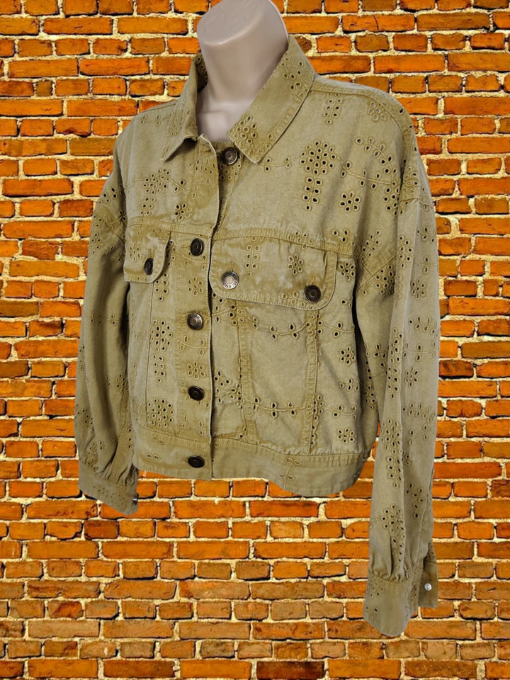 CHAQUETA ABRIGO MUJER RIVER ISLAND PEQUEÑA OVERSIZE TOSTADA BRODERIE ANGLAISE CROP DENIM Foto 2 de 4