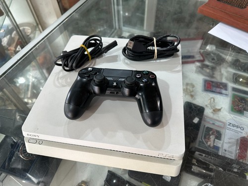 SONY PLAYSTATION 4 SLIM PS4 CONSOLE IN WHITE 500 GB BUNDLE (CUH-2202A) VER 12.00 - Zdjęcie 1 z 20