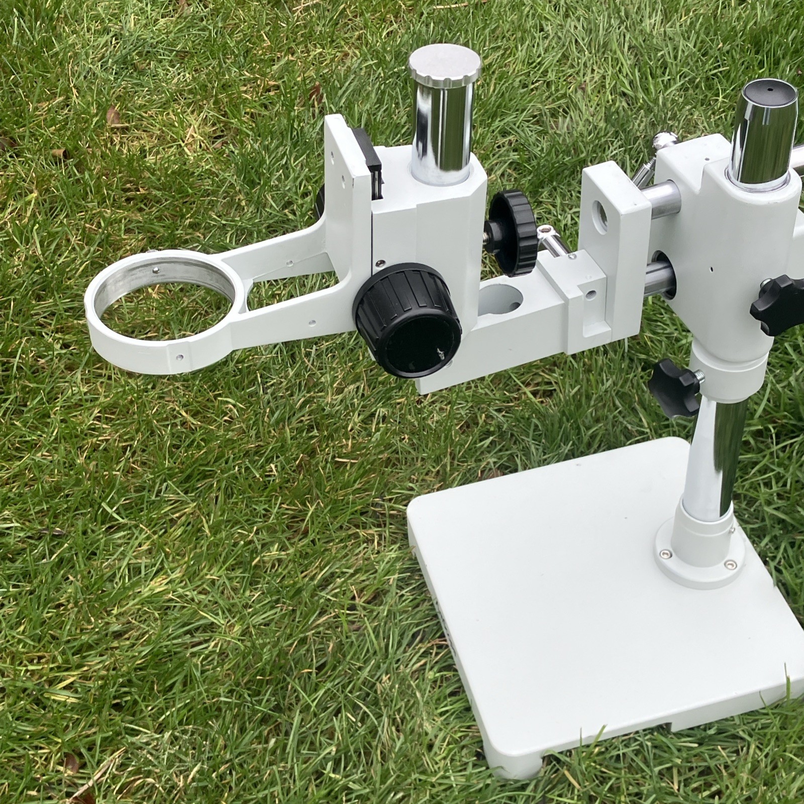 Heavy Duty Double Arm Amscope Stereo Microscope Boom Stand 76mm - 20 LB Base