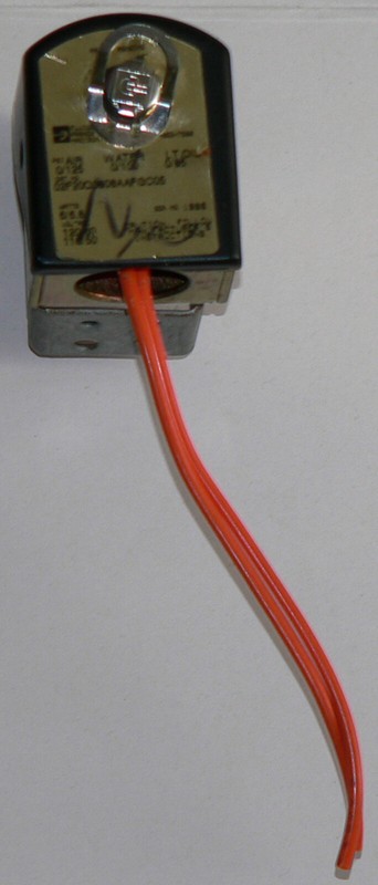 solenoid valve Parker 3-Way Normally Open 1/8 NPTair water oil 02F20O3808AAFGC05