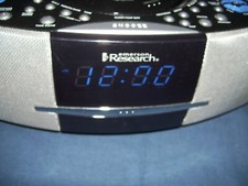 Emerson Research Used AM/FM CD Player Alarm Model CKD5811 Damaged Display