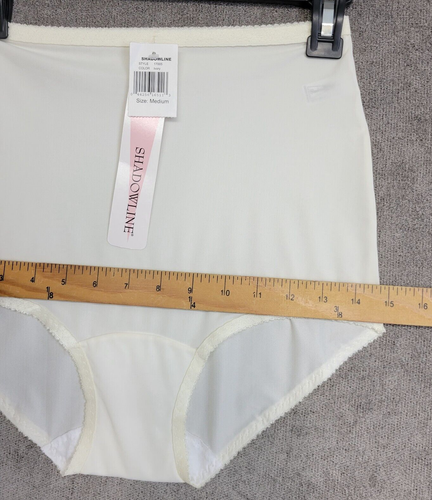 Shadowline Panties Briefs #17005 Womens Medium Ivory Bloomers Sissys 2-Pack New - Picture 5 of 11