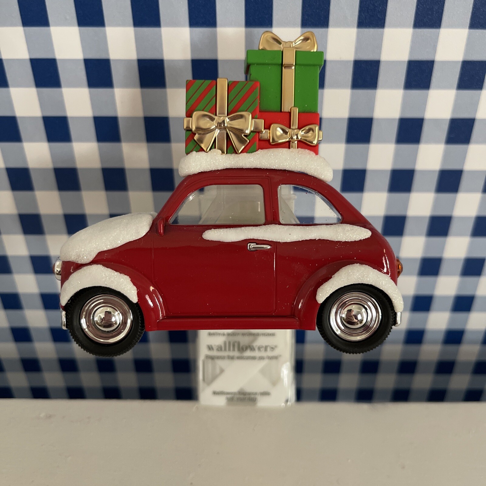Bath & Body Works Christmas Car with Snow and Presents Wallflower Plug In-image