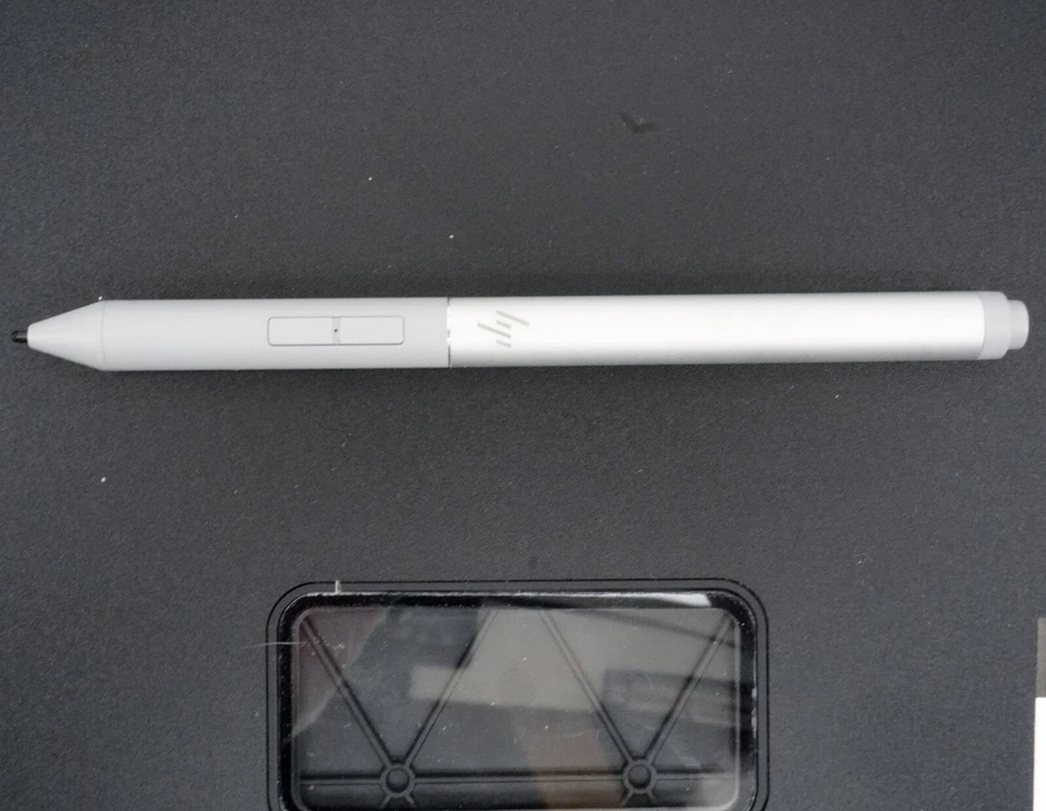 Targus Tablet Commercial Case HP Elite x2 G4 G8 W/HP Stylus Pen G3 13" screen - Image 3 of 4