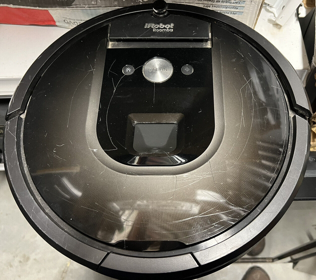 Image of iRobot Roomba 980   PARTI   Si prega di caricare Roomba   senza caricabatterie  LEGGERE DESCRIZIONE