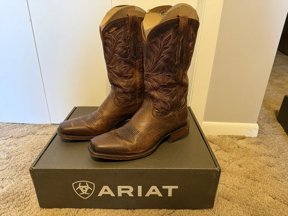 Botas occidentales Ariat Bench Made Stilwell, bisonte americano, estilo 10.5D 10044801 Foto 3 de 4