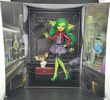 Monster High Greta Gremlin Skullector Doll NIB Gremlins 2