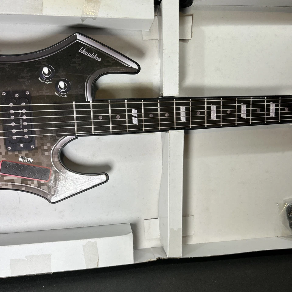 Paper Jamz Pro Series Guitar Instant Rock Star NWOB  - Image 3 of 4