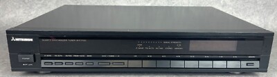 MITSUBISHI M-F7100 Radio Empfänger Quartz Synthesizer AM/FM-Stereo Tuner