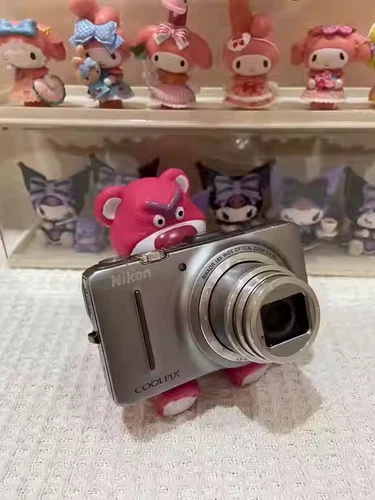 Nikon Coolpix S9300 Red 16.0MP Compact Digital Camera 18x Optical Zoom - 90% New - Picture 12 of 12