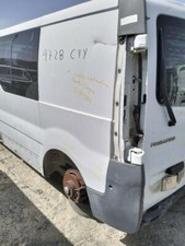 Pare-choc arrière Nissan PRIMASTAR